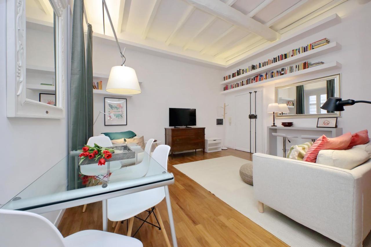 4Bnb - Serpenti Delightful Apartment Roma Ngoại thất bức ảnh